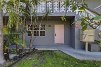 Building Photo - 400 SE 31st St