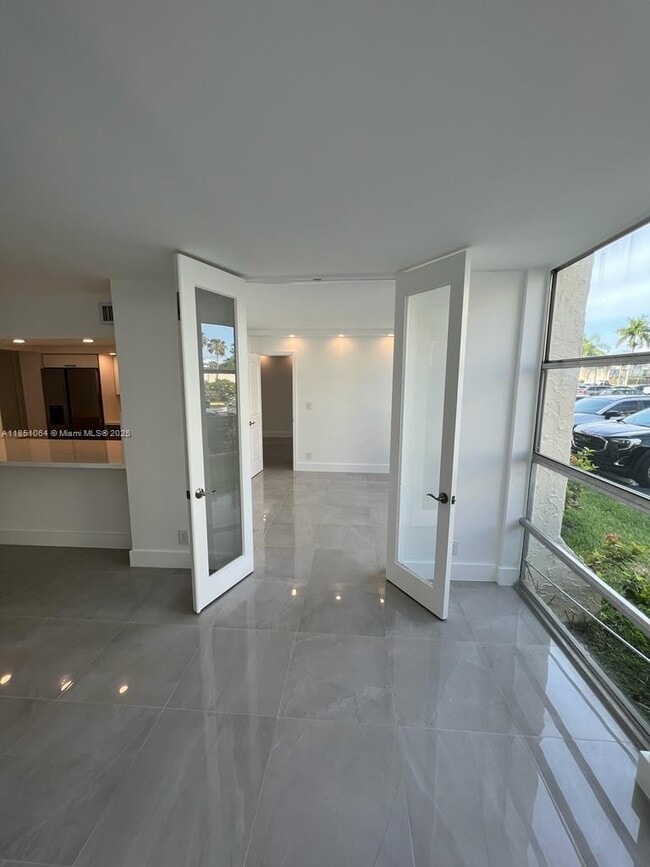 Building Photo - 701 Three Islands Boulevard