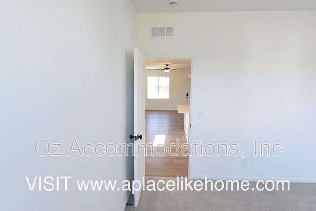Building Photo - 3009 NW 96th St