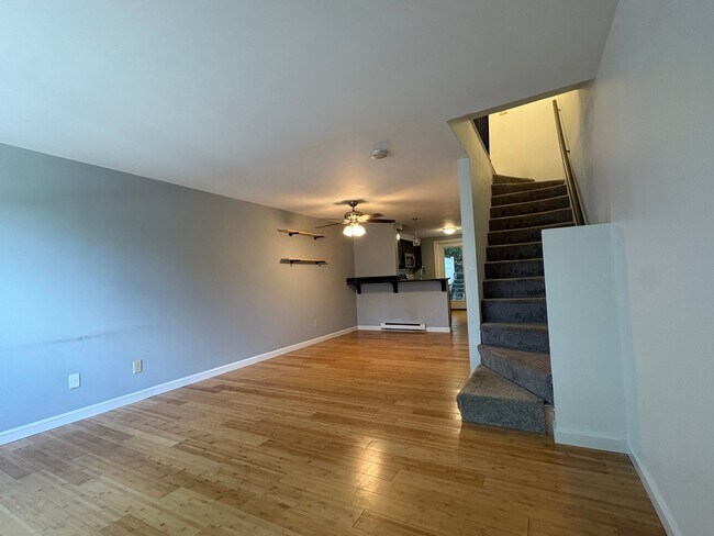 Building Photo - 35a Chilmark St