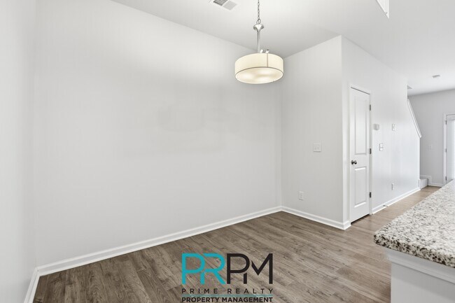 Building Photo - 109 Norse Crk Dr