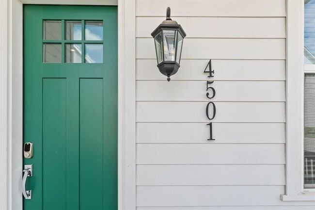 Building Photo - 4501 Night Owl Ln