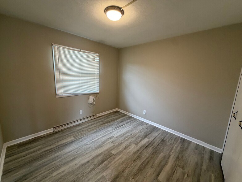 Building Photo - 4109 36th Ave