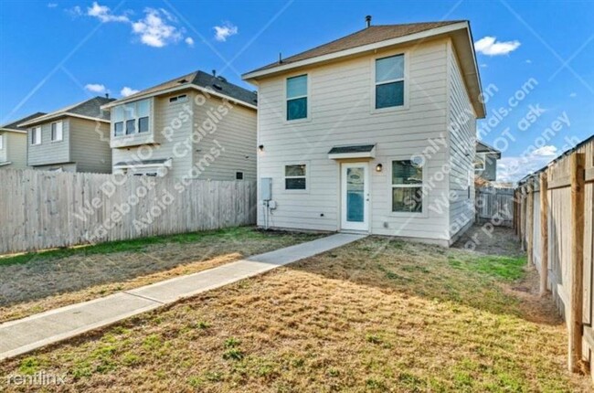 Building Photo - 4611 Graceful Ln