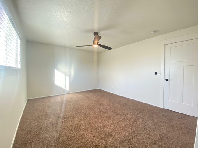 Building Photo - 331 N 100 W