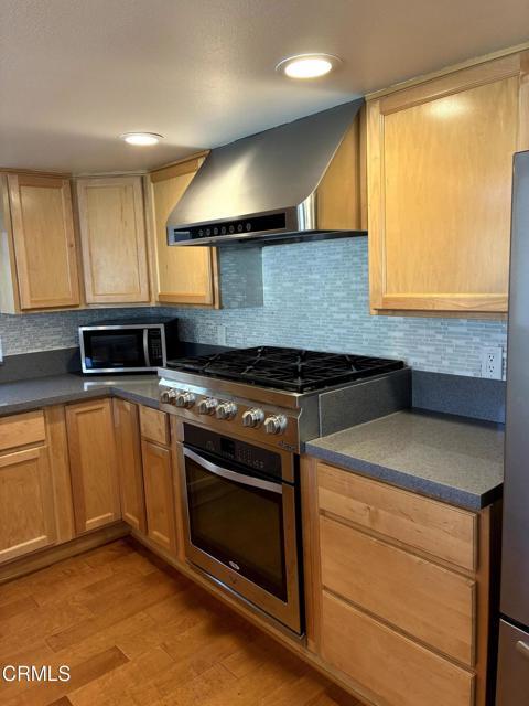 Building Photo - 3853 Sunset Ln