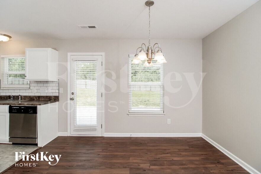 Building Photo - 1104 Waterlyn Dr