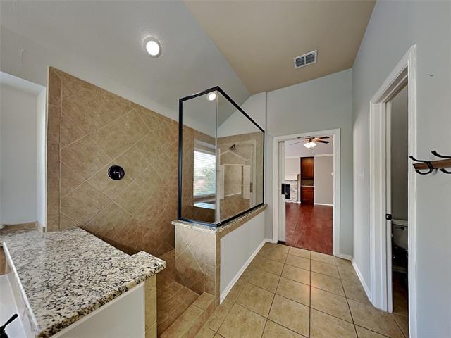 Building Photo - 229 Carrington Ln