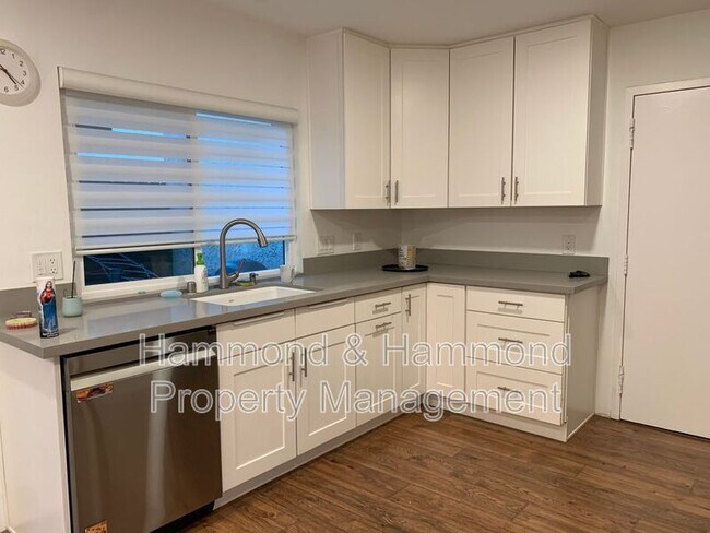 Building Photo - 4075 Liberty Canyon Rd