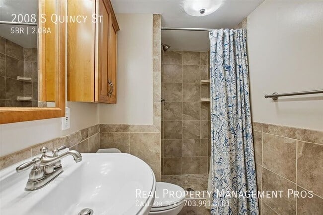 Building Photo - 2008 S Quincy St