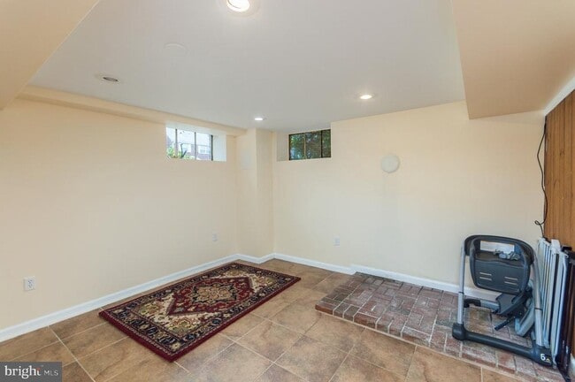 Building Photo - 2052 N Brandywine St