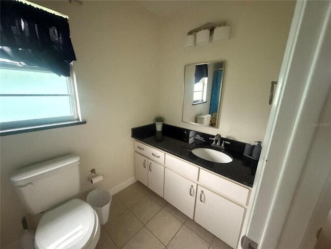 Building Photo - 5240 Lonesome Dove Dr