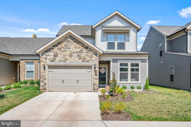 Building Photo - 46414 ROSE RIVER Ter