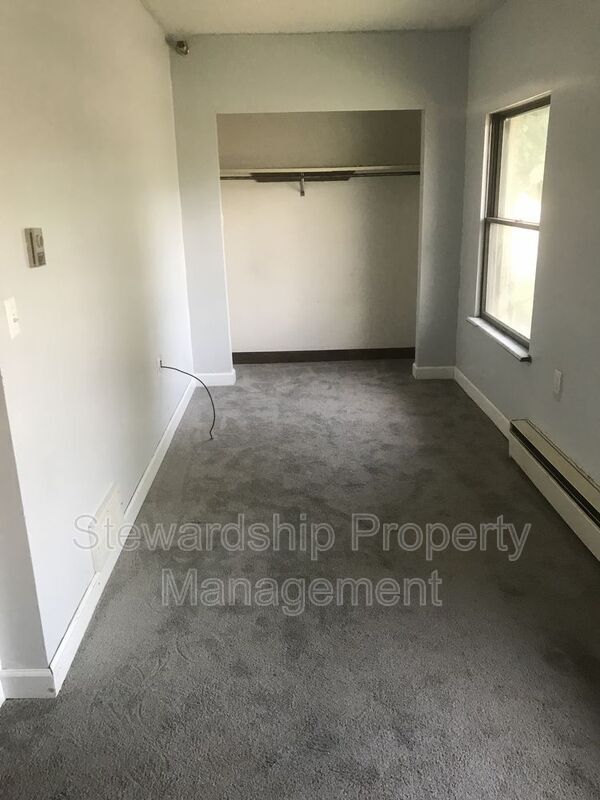 Building Photo - 200 S Wooster Ave