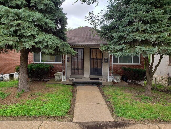 Primary Photo - Minnesota Avenue Property (6914 & 6916)