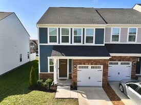 Building Photo - 1037 Clendening Dr