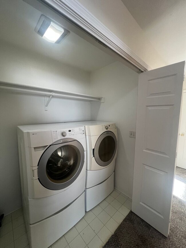 Building Photo - 3 bedroom 2 bath in a beautiful, spacious Meridian Neighborhood!