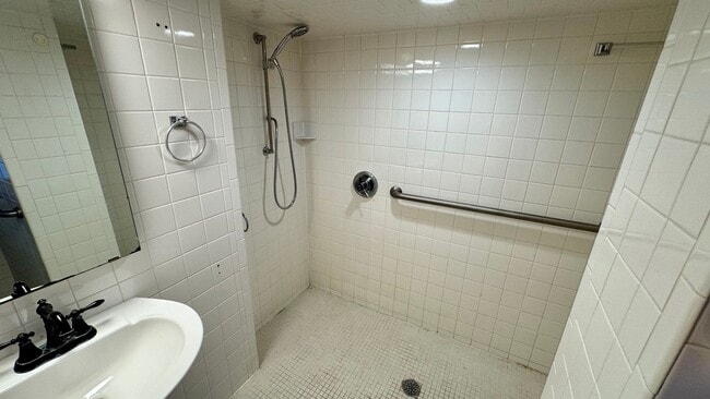 Building Photo - Timeless Two-Story Home with Modern Comfor...