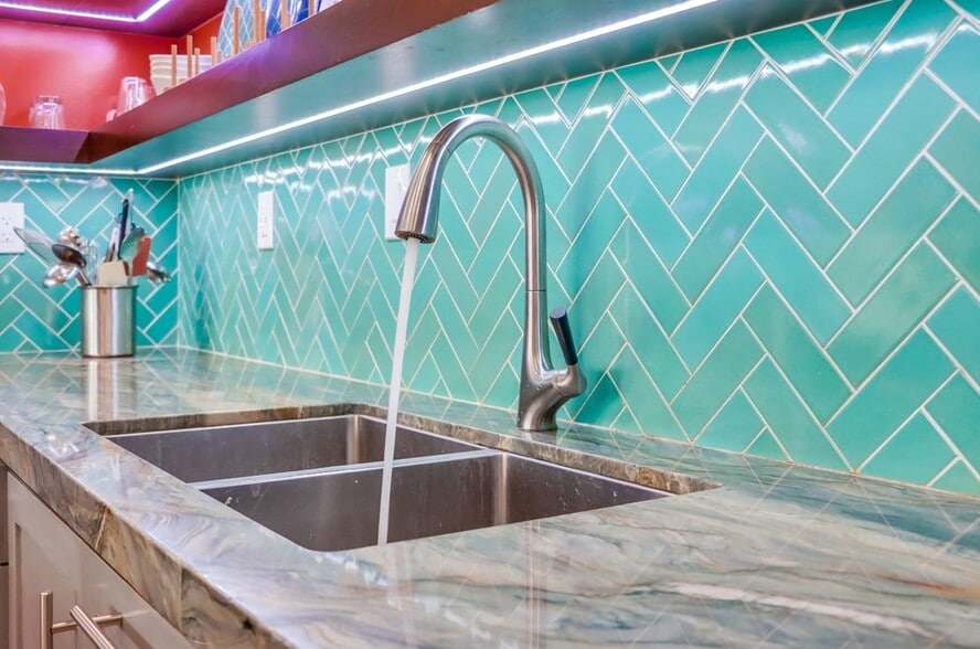 Building Photo - 3856 Loma Alta Dr