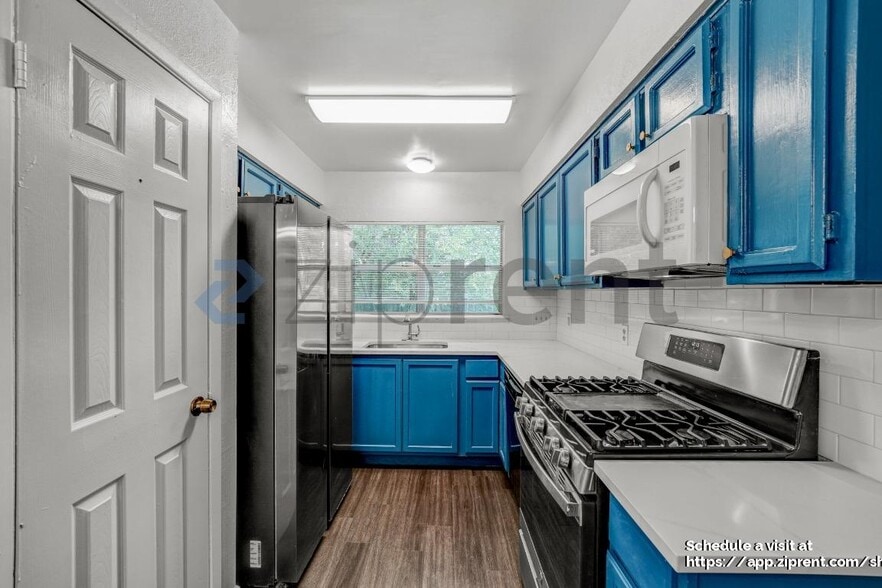 Building Photo - 4708 Carsonhill Dr