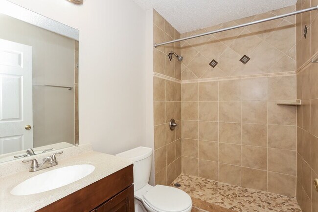 Building Photo - 651 Morning Mist Way
