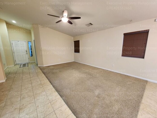 Building Photo - Spacious 4 bedroom 2 bathroom home located in the Ashton Falls community