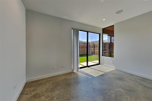 Building Photo - 103 Forest Star Dr