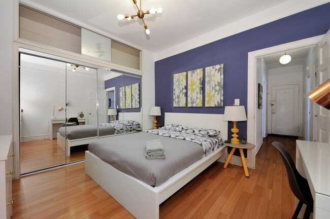 Building Photo - 444 First Ave Loop