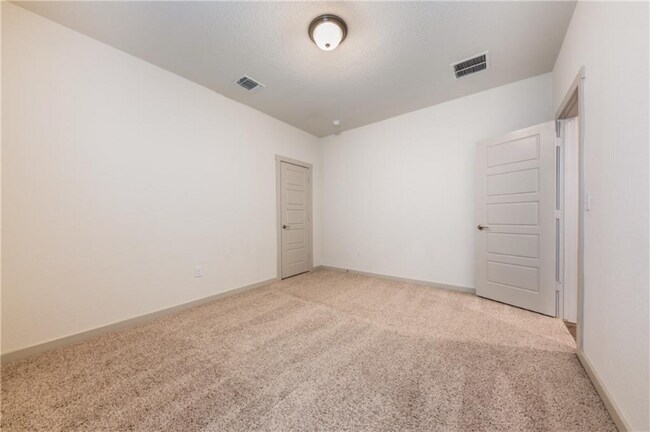 Building Photo - 4613 Oxgang Dr