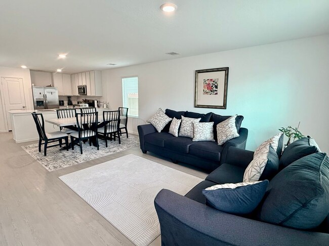Building Photo - 21321 Carosella Dr