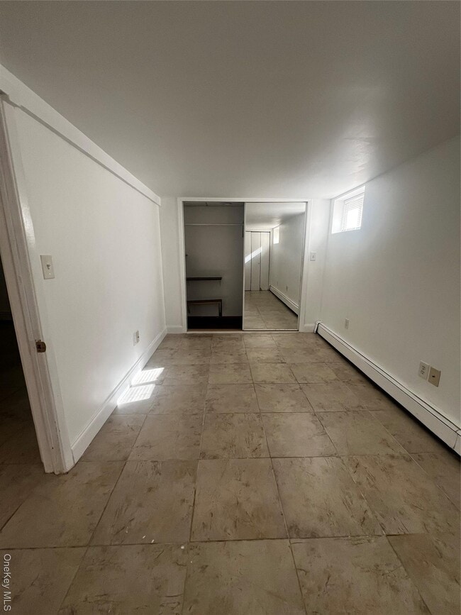 Building Photo - 210 Bay Shore Rd