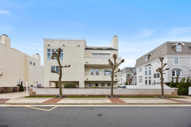 Building Photo - 7701 Atlantic Ave