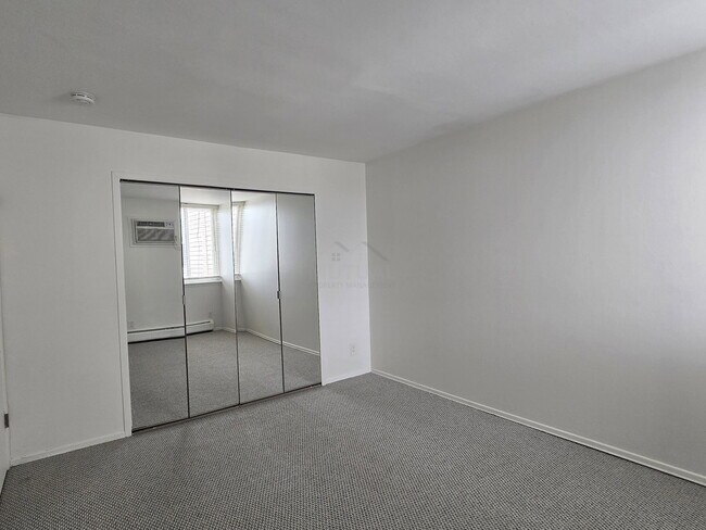 Building Photo - 1603 Cass Lake Rd