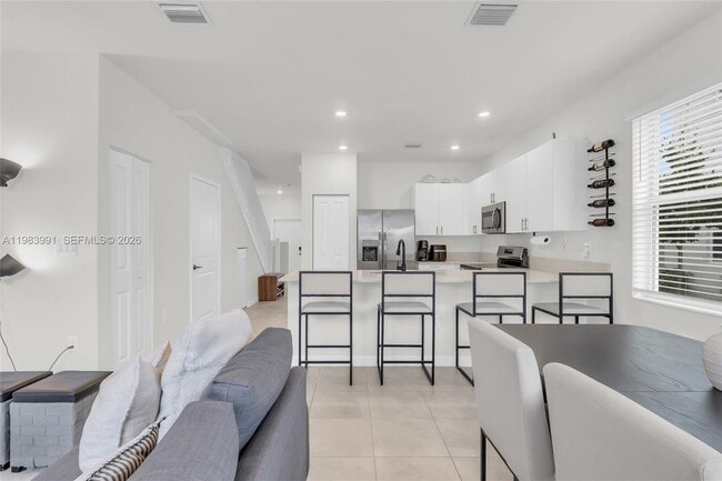 Building Photo - 16264 SW 292nd St