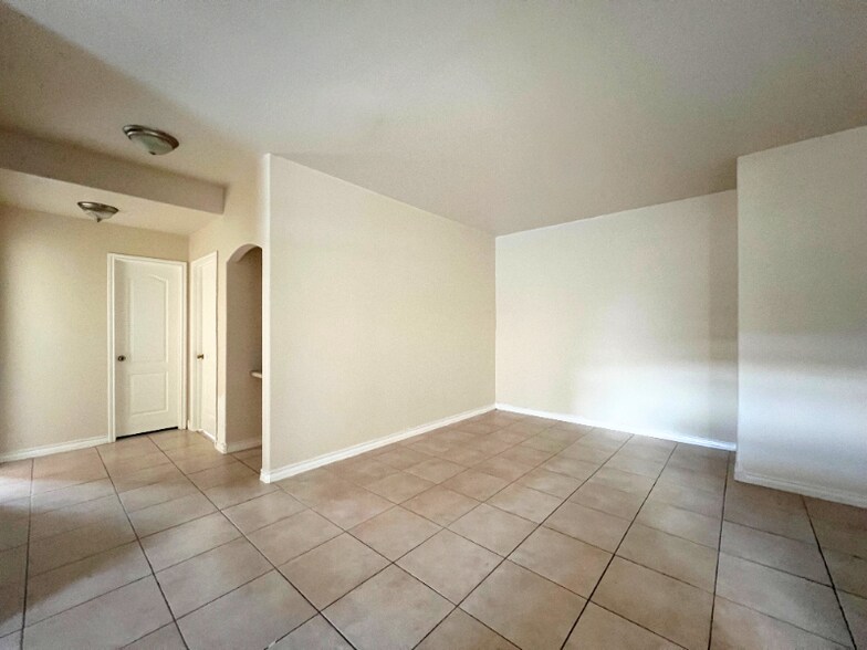 Building Photo - 5310 Marcella Ave