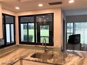 Building Photo - 5565 Trailwinds Dr