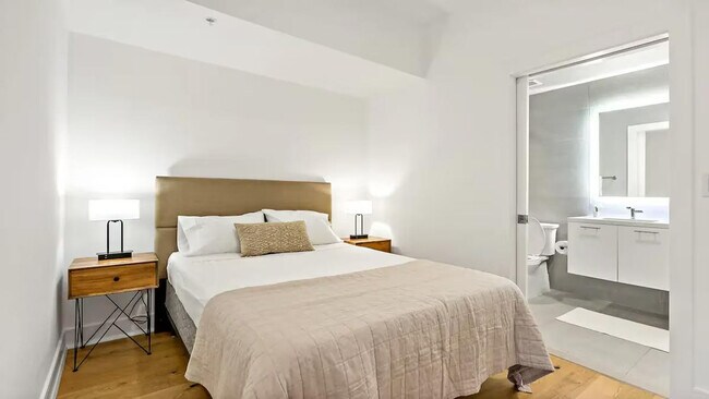 Building Photo - 1815 6th St NW