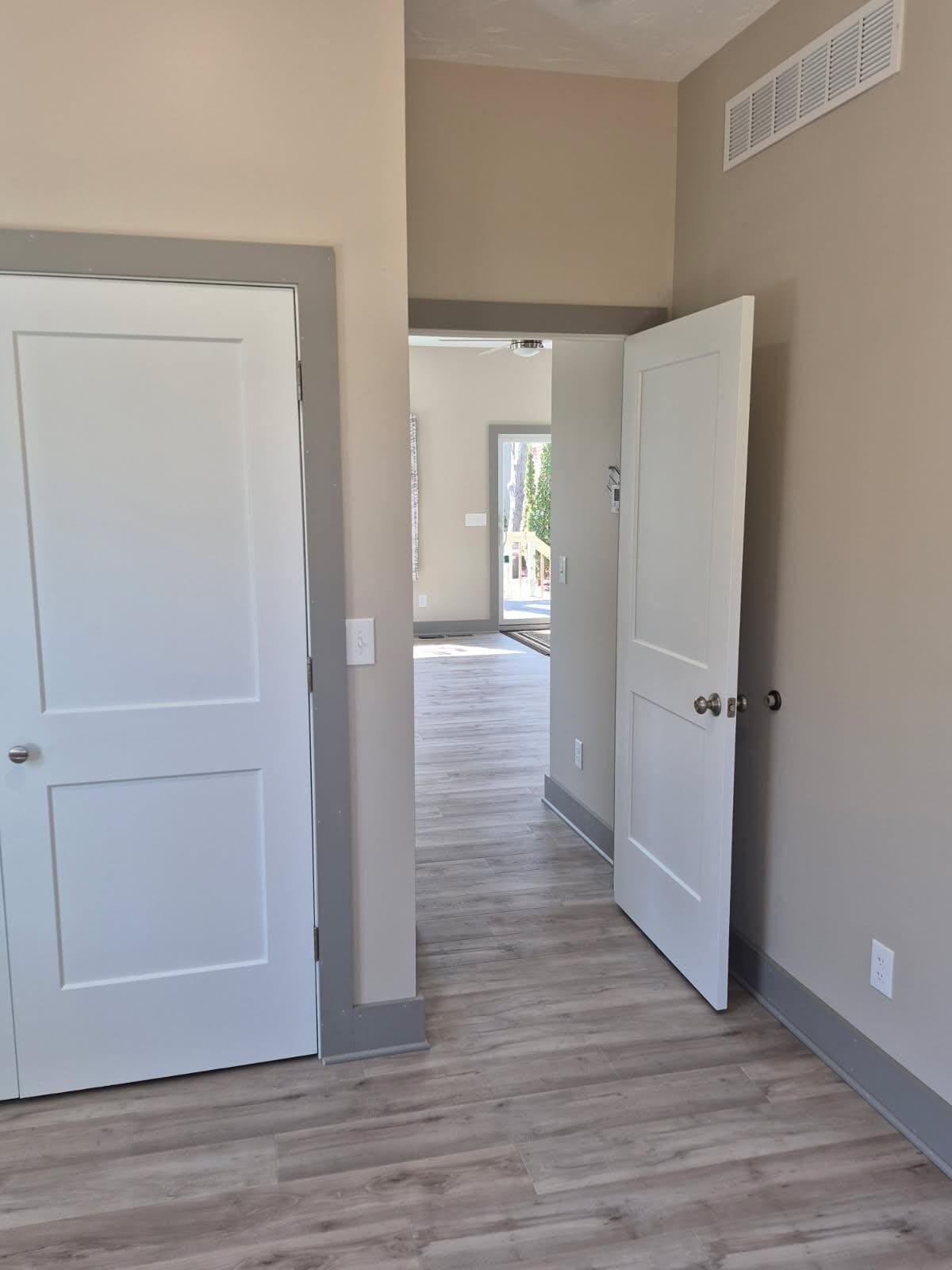 Building Photo - 4773 Bickford Ave