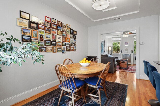 Building Photo - 1813 Bay St SE