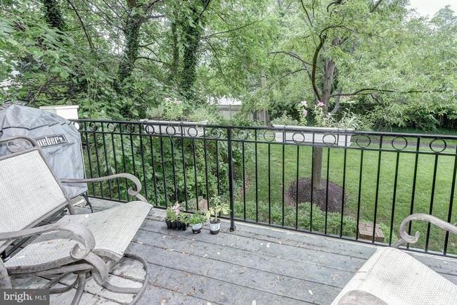 Building Photo - 1657 Colonial Hills Dr