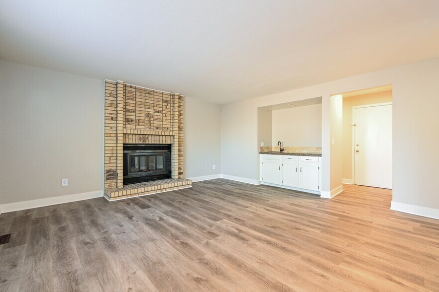 Building Photo - 14907 E Wagontrail Pl