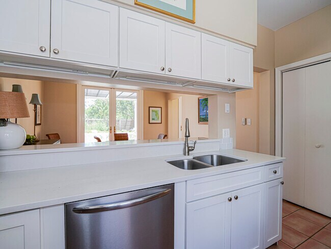 Building Photo - 4934 Wood Duck Cir