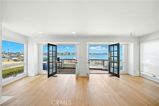 Building Photo - 6310 E Bayshore Walk