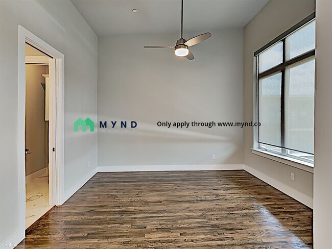 Building Photo - 2511 Vintage Pl Cir