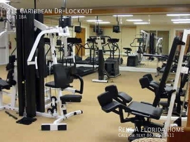 Building Photo - 211 Caribbean Dr