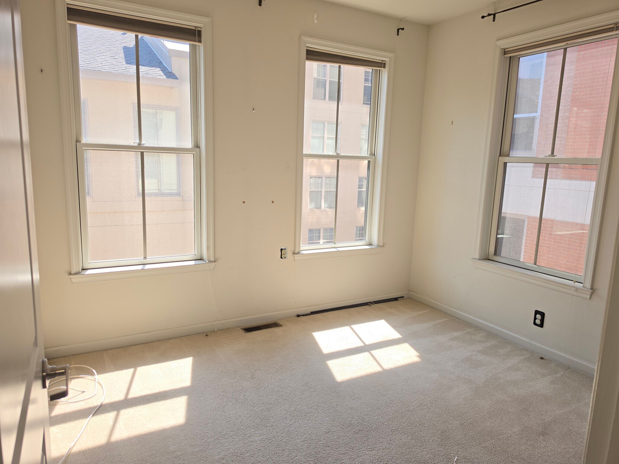2nd bedroom - 133 N Bread St