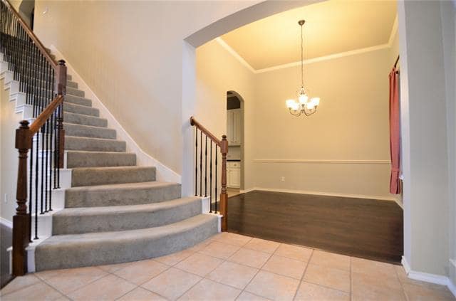 Building Photo - 405 Sunrise Dr