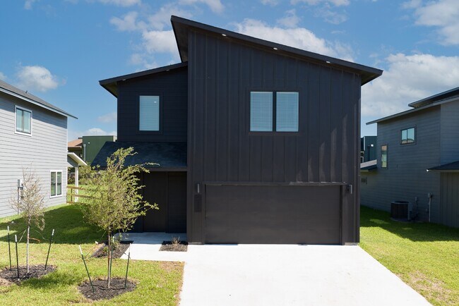 Building Photo - 3008 Alpha Wolf Ct