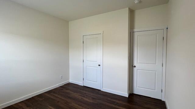 Building Photo - 4170 Lone Oak Cir