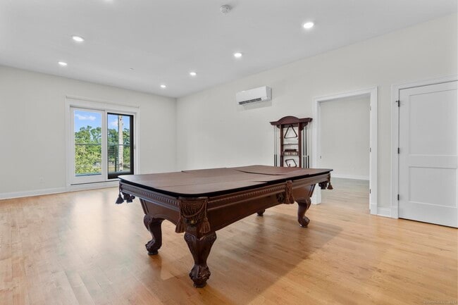 Building Photo - 234 Greene St